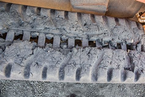 disposal of rubber skid steer tracks|old rubber tracks problems.